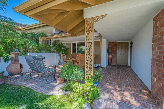 26811 Oak Branch Circle, Newhall, CA 91321 - #3