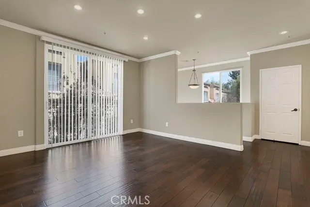 5220 Premiere Hills  #222, Woodland Hills, CA 91364 - #2