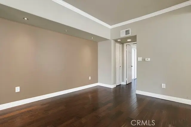 5220 Premiere Hills  #222, Woodland Hills, CA 91364 - #3