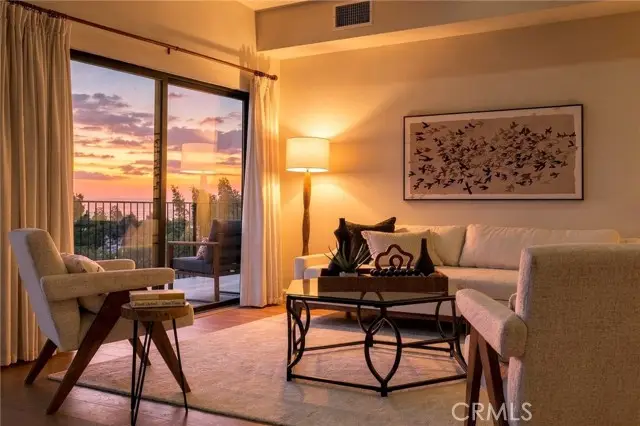 6334 Bryn Mawr, Los Angeles, CA 90068 - #3