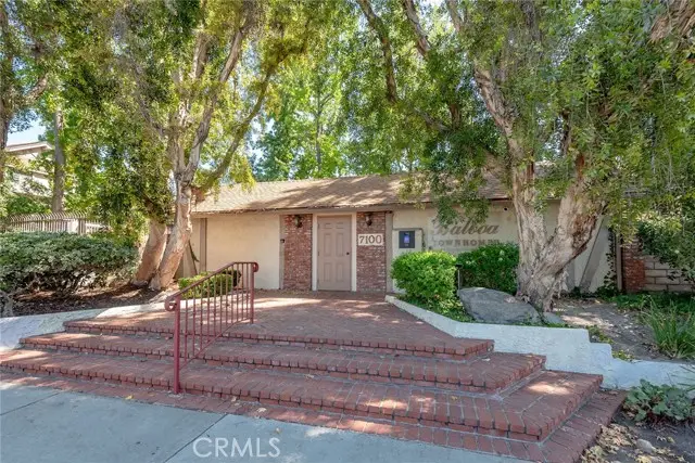 7100 Balboa Boulevard  #807, Lake Balboa, CA 91406 - #1