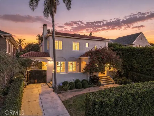 911 Victoria Avenue, Los Angeles, CA 90019