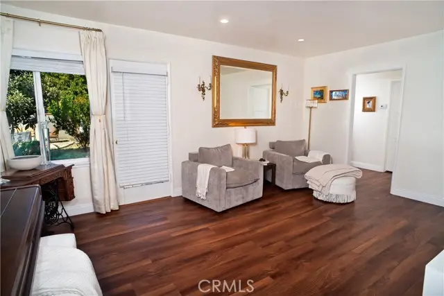 6655 Yarmouth Avenue, Reseda, CA 91335 - #3