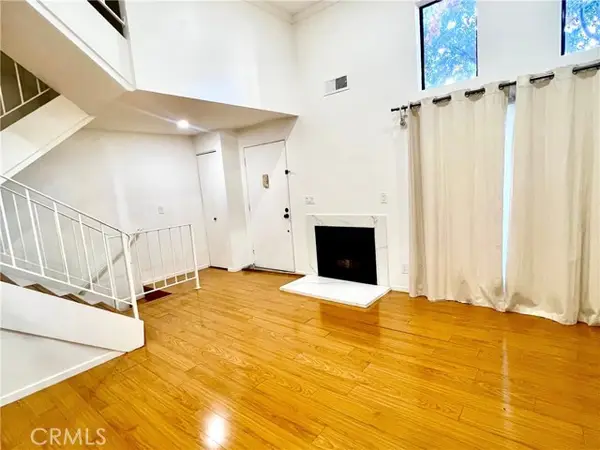 9131 Burnet Ave  #23, North Hills, CA 91343