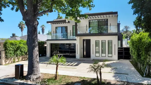 13342 Friar Street, Van Nuys, CA 91401 - #2