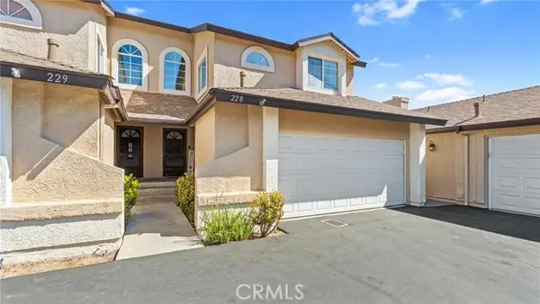 22905 Banyan  #228, Saugus, CA 91390