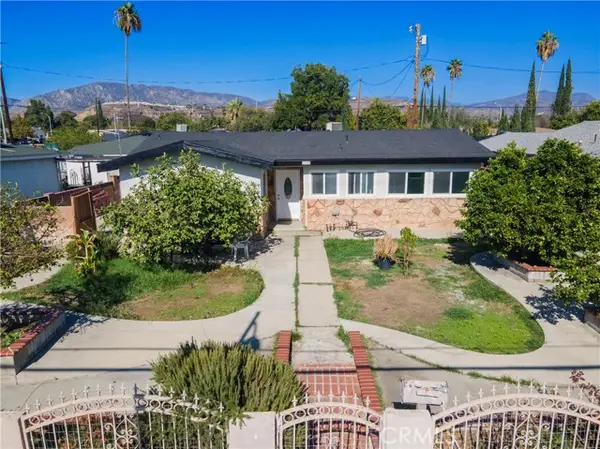11428 Glenoaks, Pacoima, CA 91331