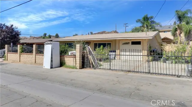 29751 Cromwell, Castaic, CA 91384 - #3