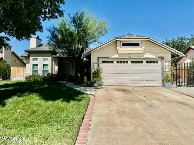 4049 Saddleback, Palmdale, CA 93552 - #1