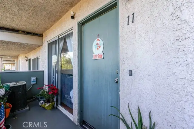 13100 Bromont Avenue  #11, Sylmar, CA 91342 - #2