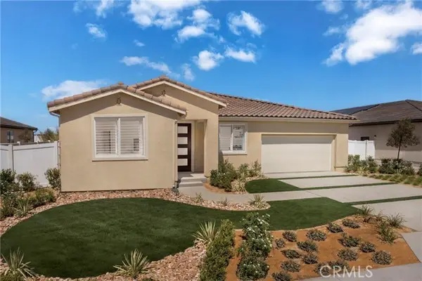 1518 Holguin Street, Lancaster, CA 93534
