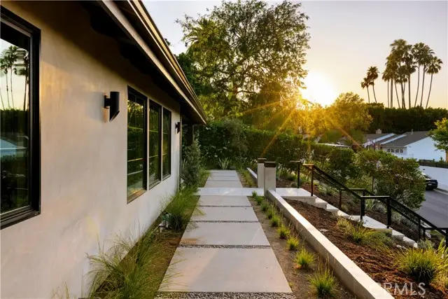 17930 Karen Drive, Encino, CA 91316 - #3