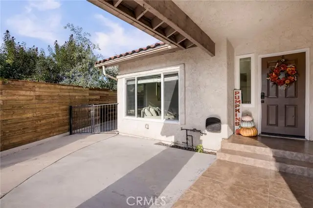 10110 Sunland Boulevard, Sunland, CA 91040 - #3