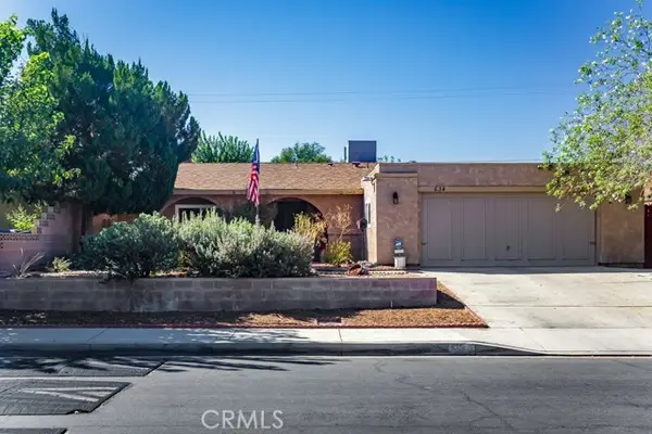 634 Avenue J8, Lancaster, CA 93534