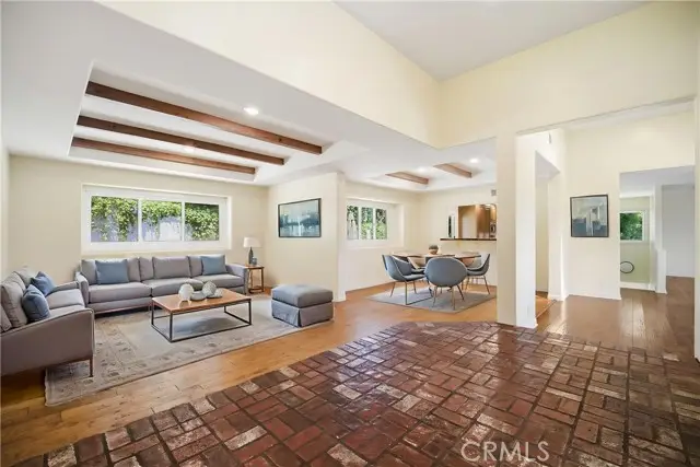 5335 Campo Road, Woodland Hills, CA 91364 - #3