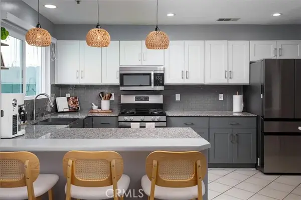 14031 Astoria  #108, Sylmar, CA 91342