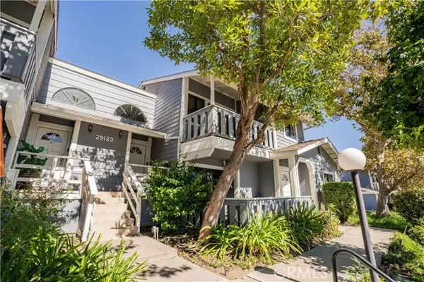 29123 Thousand Oaks Blvd  #C, Agoura Hills, CA 91301