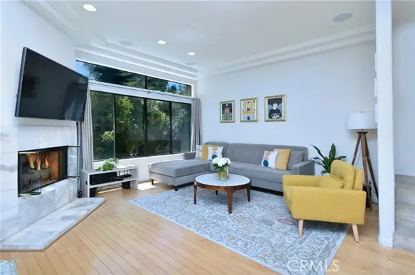 11847 Laurelwood  #304, Studio City, CA 91604