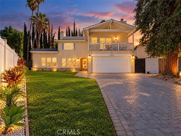 22828 Hartland Street, West Hills, CA 91307