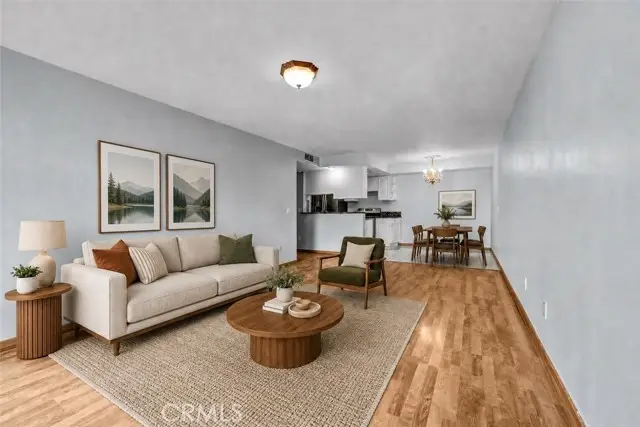 1517 Garfield Avenue, Glendale, CA 91205 - #3