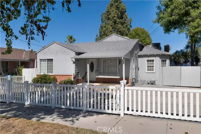 16819 Wyandotte Street, Van Nuys, CA 91406 - #2