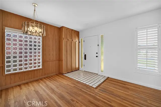 17640 Kittridge Street, Van Nuys, CA 91406 - #3