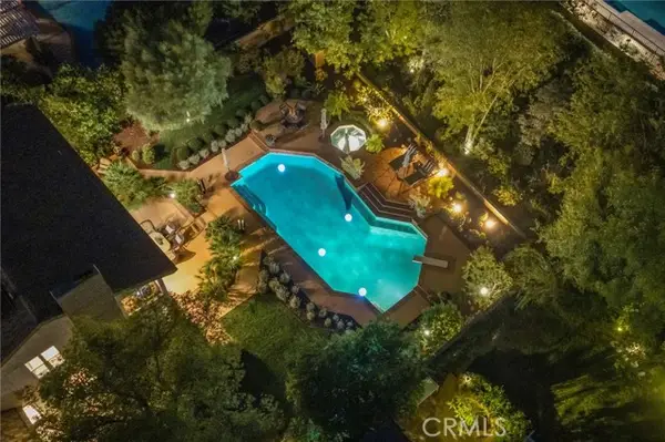 25407 Cariz Drive, Valencia, CA 91355