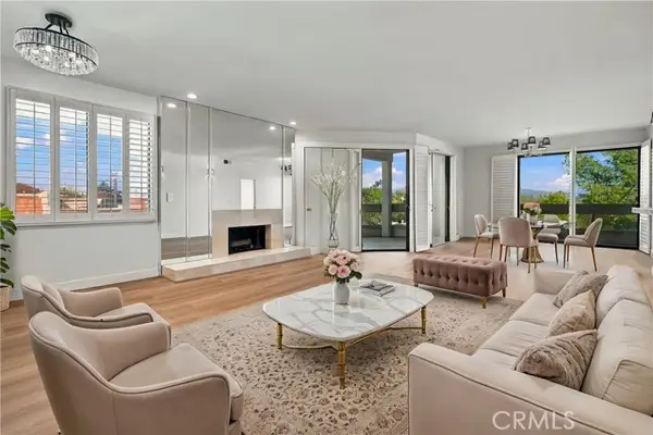 17140 Burbank  #207, Encino, CA 91316