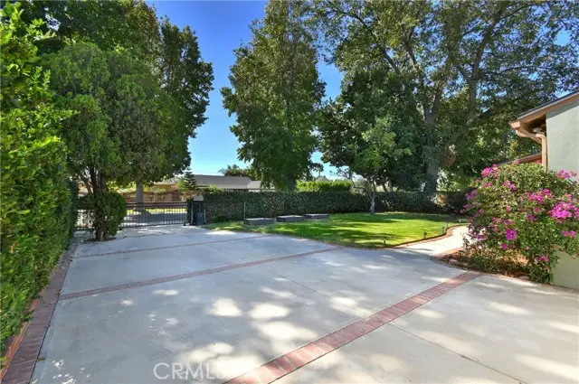 12951 Welby Way, North Hollywood, CA 91606 - #3