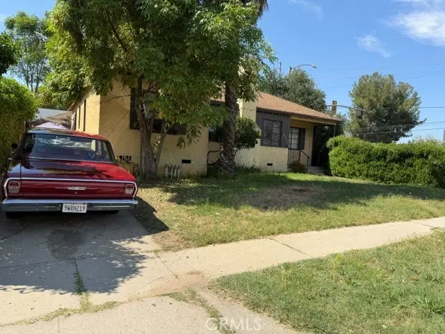 6361 Blucher Avenue, Van Nuys, CA 91411 - #1