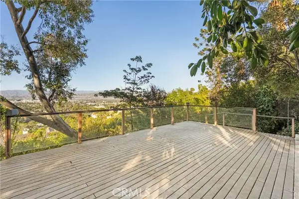 11400 Laurelcrest Drive, Studio City, CA 91604
