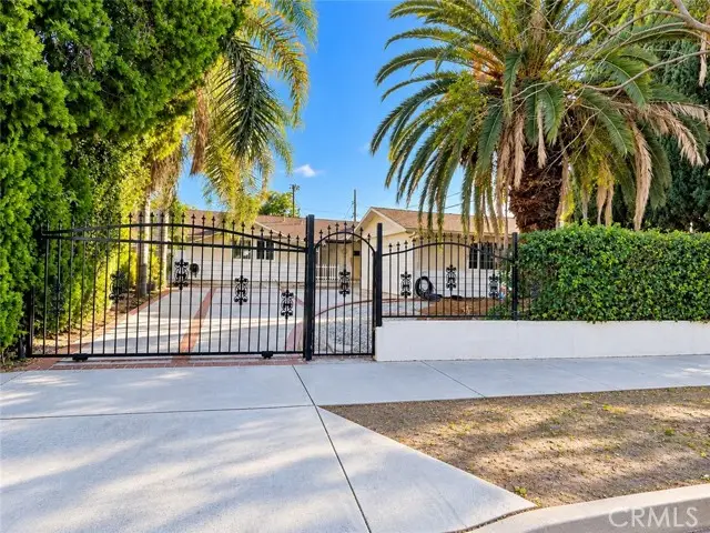 19128 Malden Street, Northridge, CA 91324 - #1