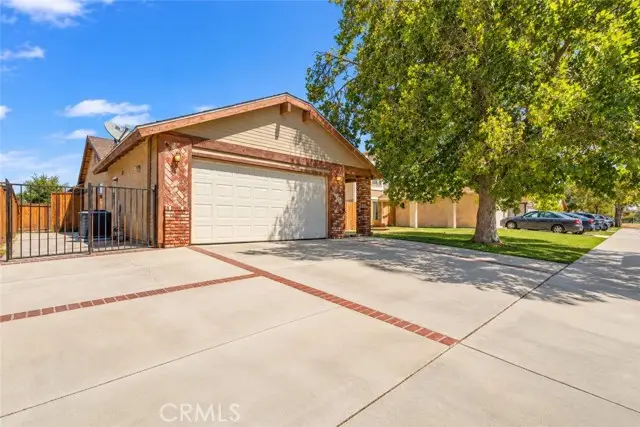 2533 Topaz, Lancaster, CA 93535 - #2