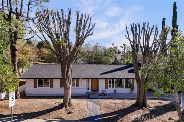 11342 Jeff Avenue, Sylmar, CA 91342 - #1
