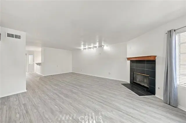 2755 Stearns Street  #15, Simi Valley, CA 93063 - #3