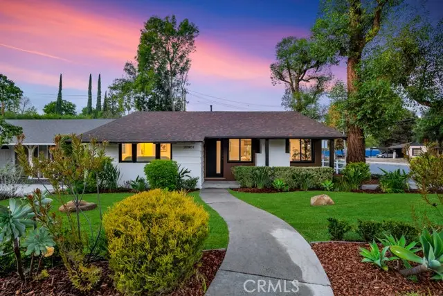 20901 Dumetz Road, Woodland Hills, CA 91364 - #1