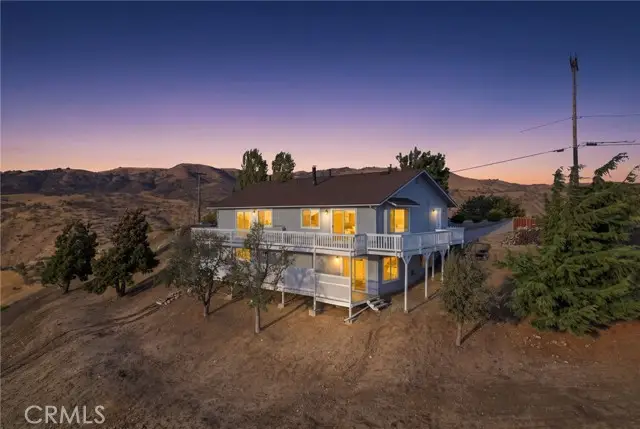 19805 Dovetail Court, Castaic, CA 91384 - #2