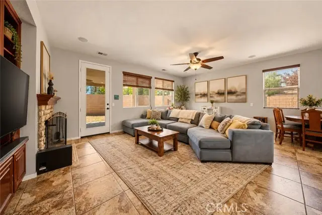 3250 Avenue K1, Lancaster, CA 93536 - #3