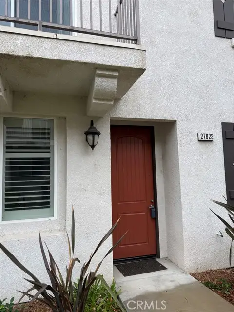 27922 Avalon Drive, Canyon Country, CA 91351