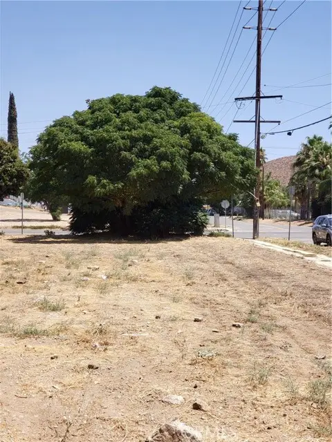 6 Main St, Lake Elsinore, CA 92530 - #2