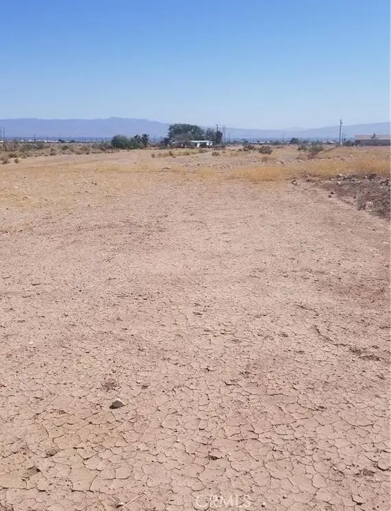 2468 Cedar Avenue, Thermal, CA 92274