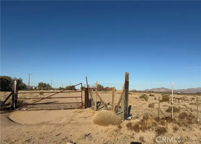 33966 Harvard Road, Newberry Springs, CA 92365 - #3