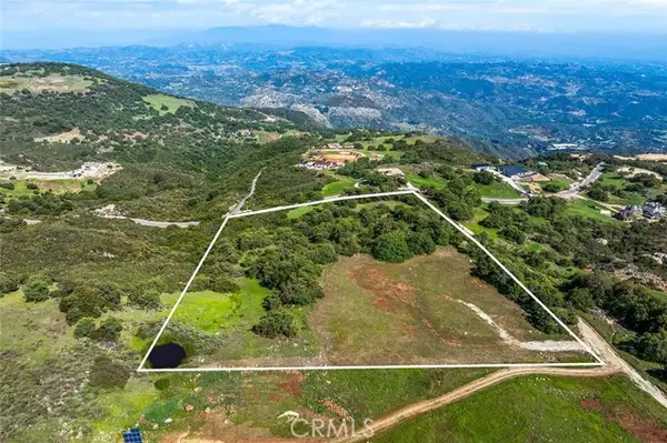 22 El Cerezo Road, Murrieta, CA 92562