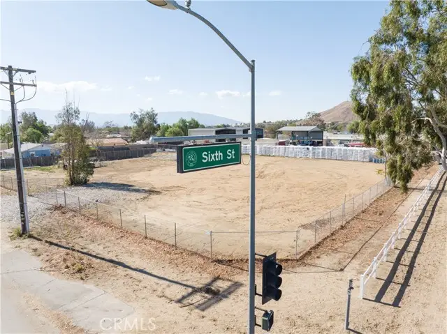 1100 6th St, Norco, CA 92860 - #1