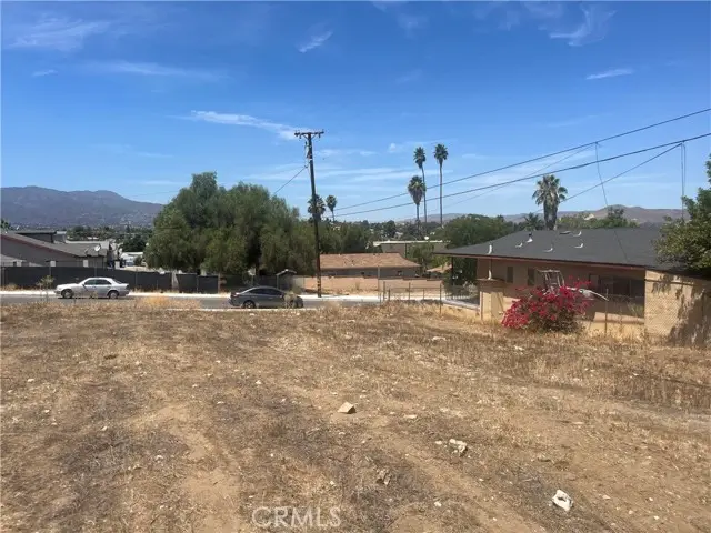 110 Chestnut Street, Lake Elsinore, CA 92530 - #3