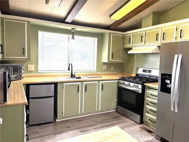 209 Flora Vista, San Jacinto, CA 92582 - #3