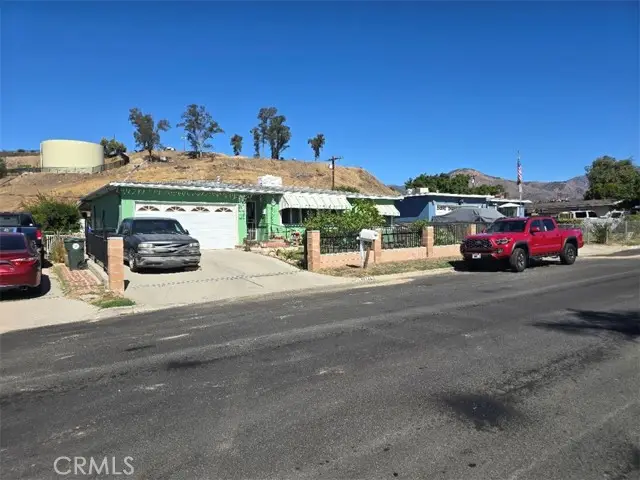 25144 19th, San Bernardino, CA 92404 - #3