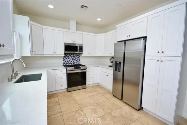436 Avalon, Vista, CA 92084