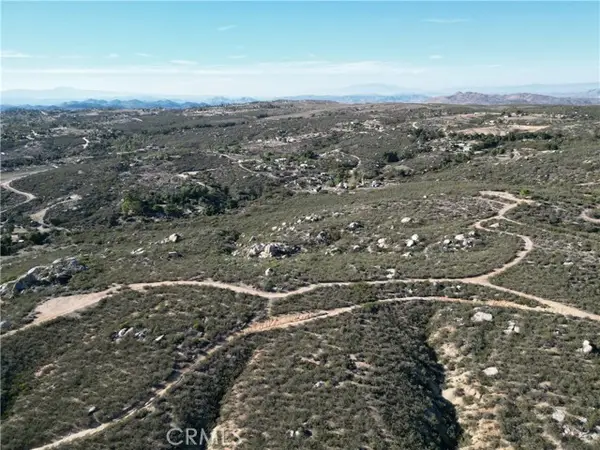 0 E Benton Rd, Hemet, CA 92544