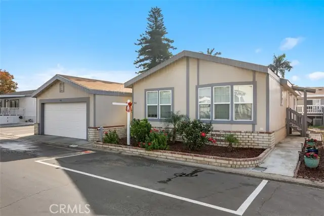 5815 La Palma  #302, Anaheim, CA 92807 - #1